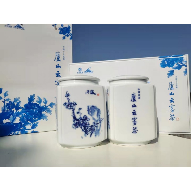 庐山云雾茶绿茶 多毫醇香耐泡2021年新茶特供礼盒装200g